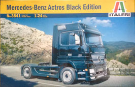 CAMIÓN MERCEDES - BENZ  ACTROS  BLAK  EDITION (italeri)