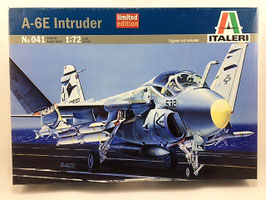 A-6 E INTRUDER  (italeri)