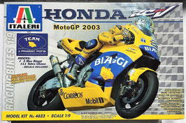 Maqueta Honda RCV moto GP 2003 (Italeri)