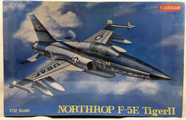 NORTHROP  F-5E TIGER II  (kangnam)